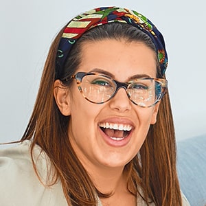 Porträt einer Dozentin für Performance Marketing